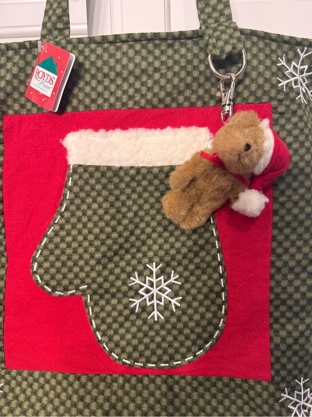 Vintage Boyds Bear Mittzie’s Mitten Tote 811605 NWT 13”x13” Plush Bear Keychain